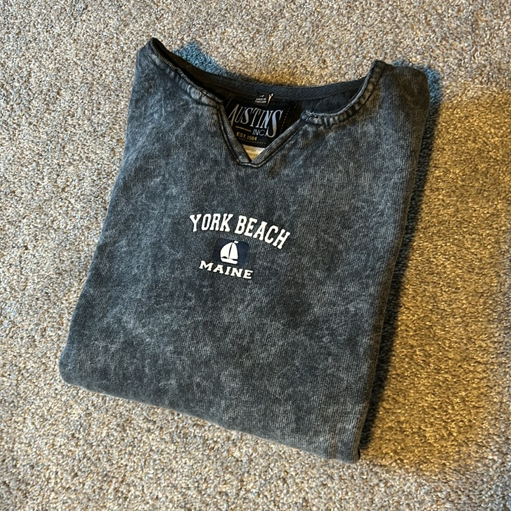 Vintage Look Pullover Sweatshirt